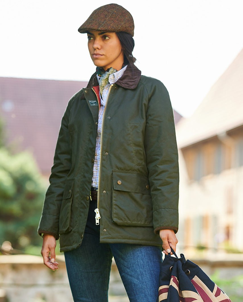 Authentische Damen Wachsjacke ''Queensberg'' in oliv - Wellington of Bilmore