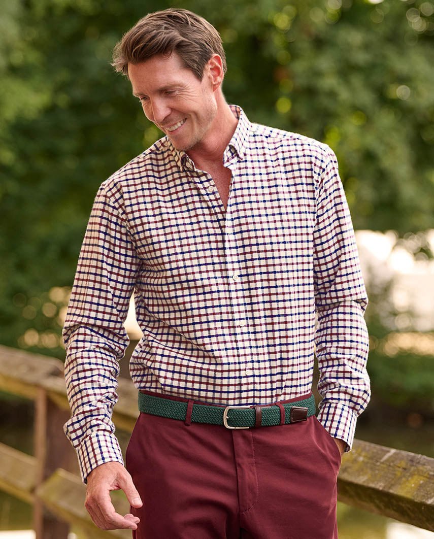 Button Down Hemd ”Steward” im weinrot - blauen Fensterkaro - Wellington of Bilmore