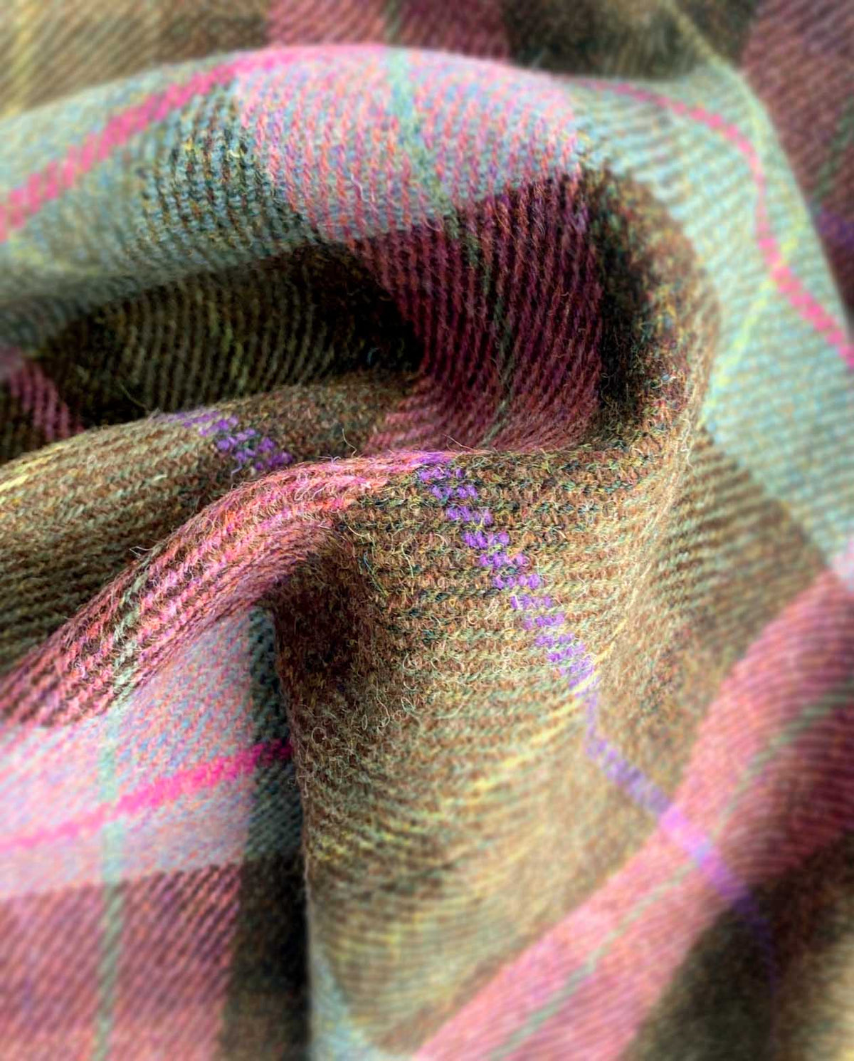 Damen Harris Tweed Weste "Lea" in Tartan Check - Wellington of Bilmore
