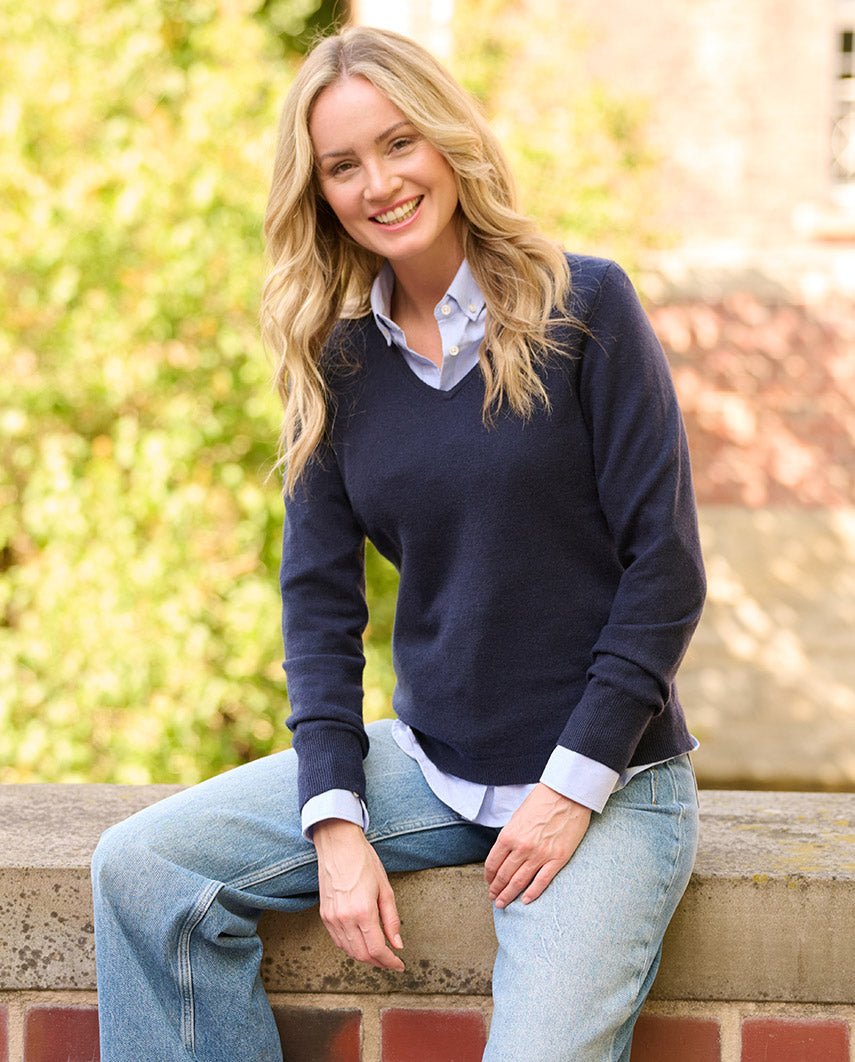 Damen Lambswool Pullover ''Mary'' in navy - Wellington of Bilmore