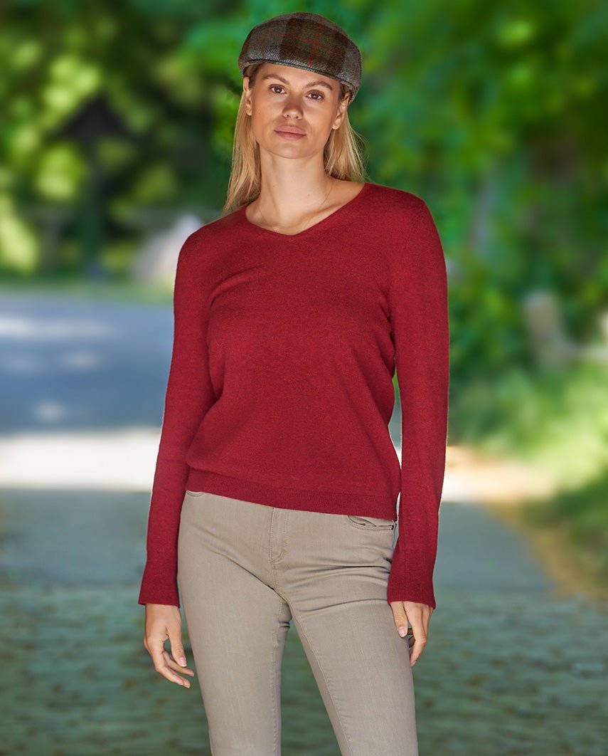 Damen Lambswool Pullover ''Mary'' in red dahlia - Wellington of Bilmore