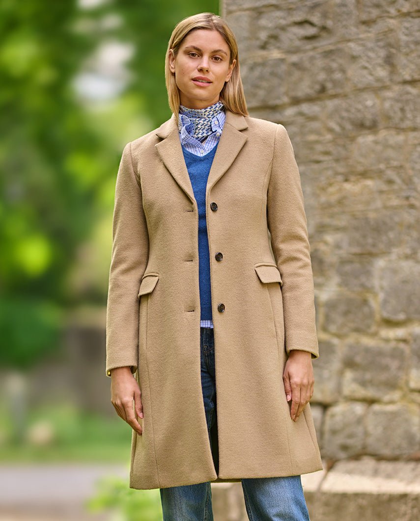Damenmantel ''Emilia'' aus Woll - Kaschmirqualität in desert camel - Wellington of Bilmore