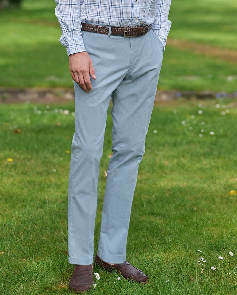 Feine Herren Chino ” Mr. Jones” in light blue - Wellington of Bilmore
