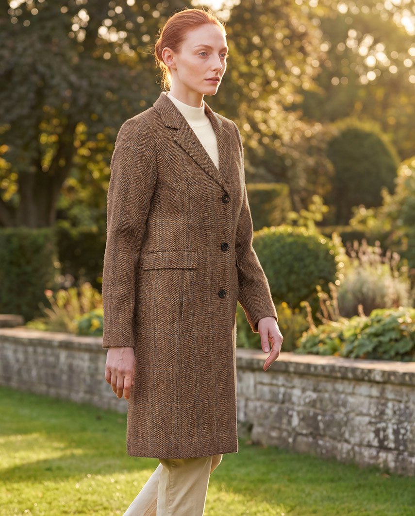 Harris Tweed Damenmantel '' Emilia'' in Herringbone Check - Wellington of Bilmore