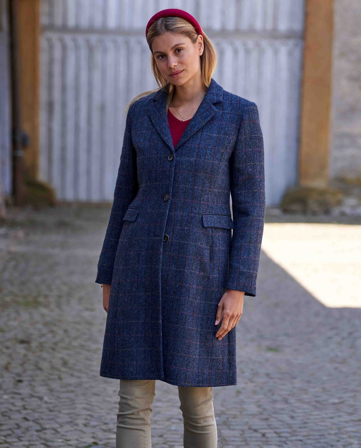 Harris Tweed Damenmantel '' Emilia'' in Scottish Blue - Wellington of Bilmore
