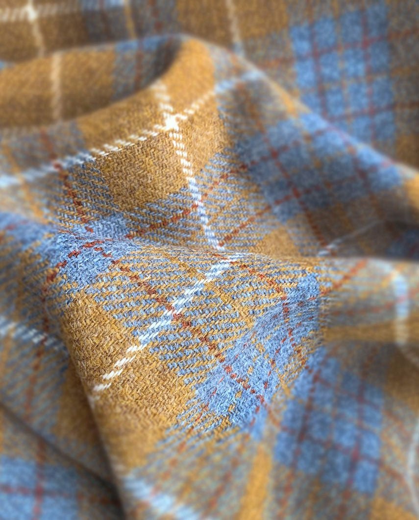 Harris Tweed Hose ''Mr. Miller " in amber check - Wellington of Bilmore