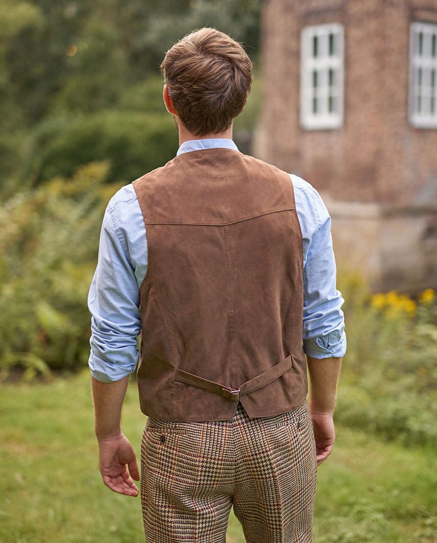 Herren Lederweste ”Tailor” aus super softem Ziegenvelours in mud - Wellington of Bilmore