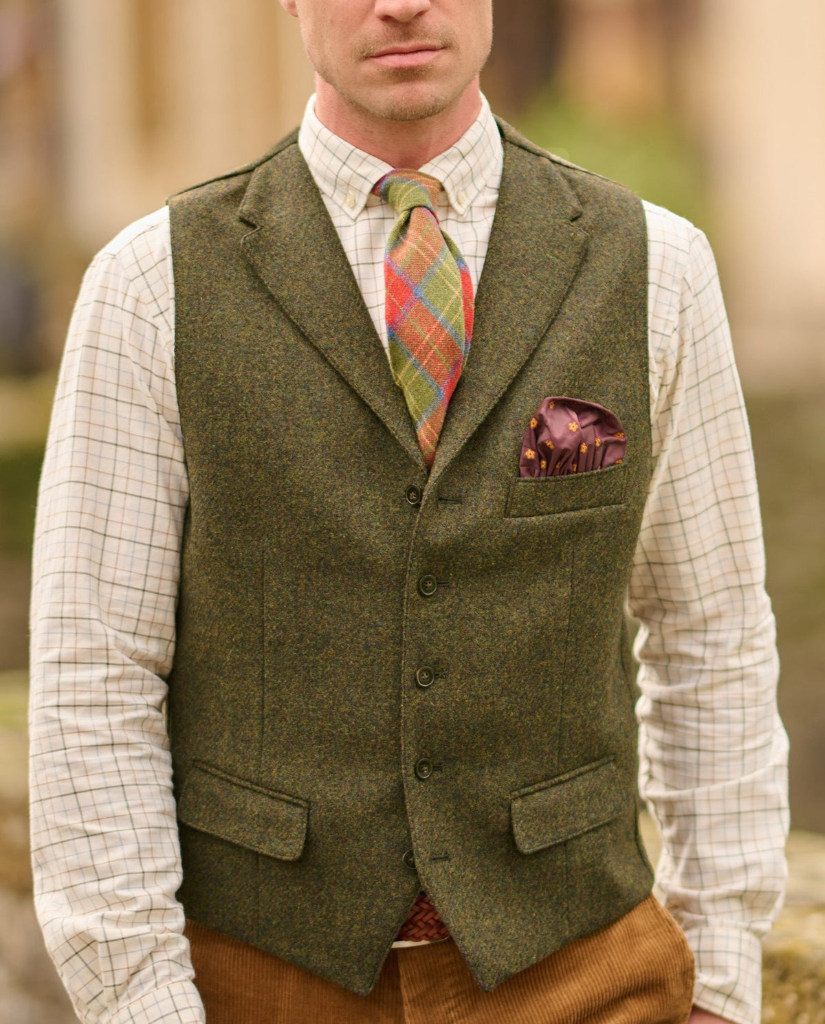 Herren Tweed Weste "Wales" in dark green melange - Wellington of Bilmore