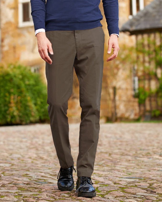 Winter Chino ''Mr. Jones'' in brown - Wellington of Bilmore