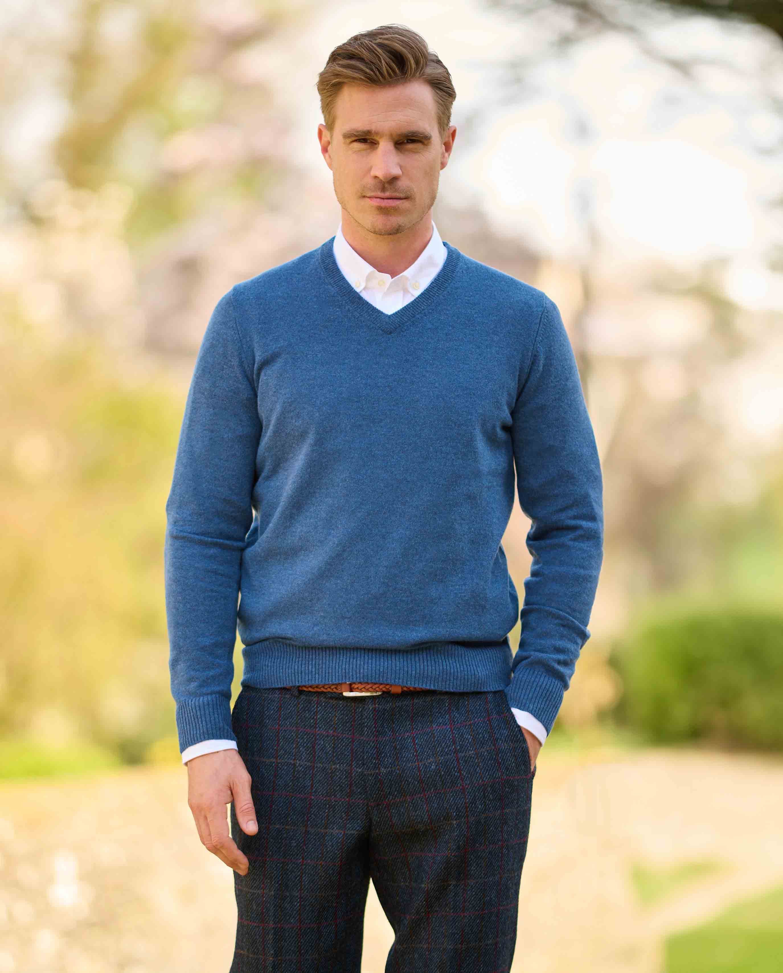 Men's knitted jumper "Jack" in denim blue with Harris Tweed appliqués