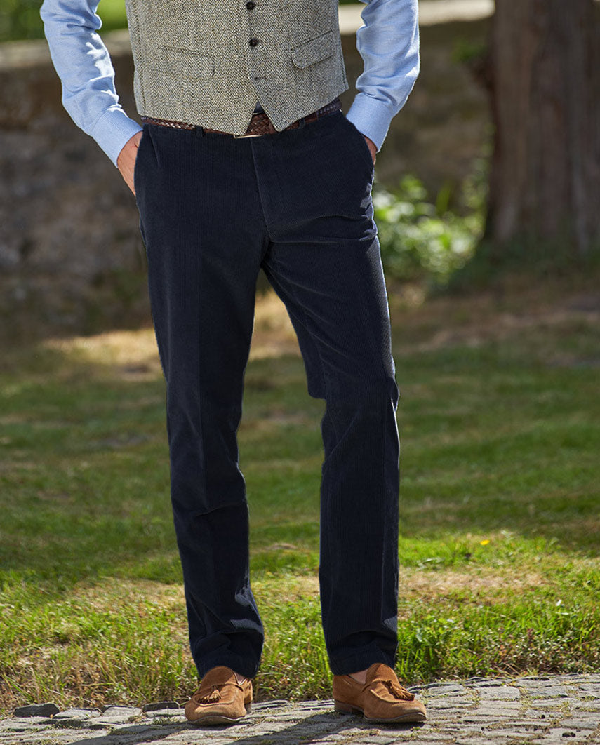 Herren Cordhose ''Mr. Bradley'' aus Genuacord in navy