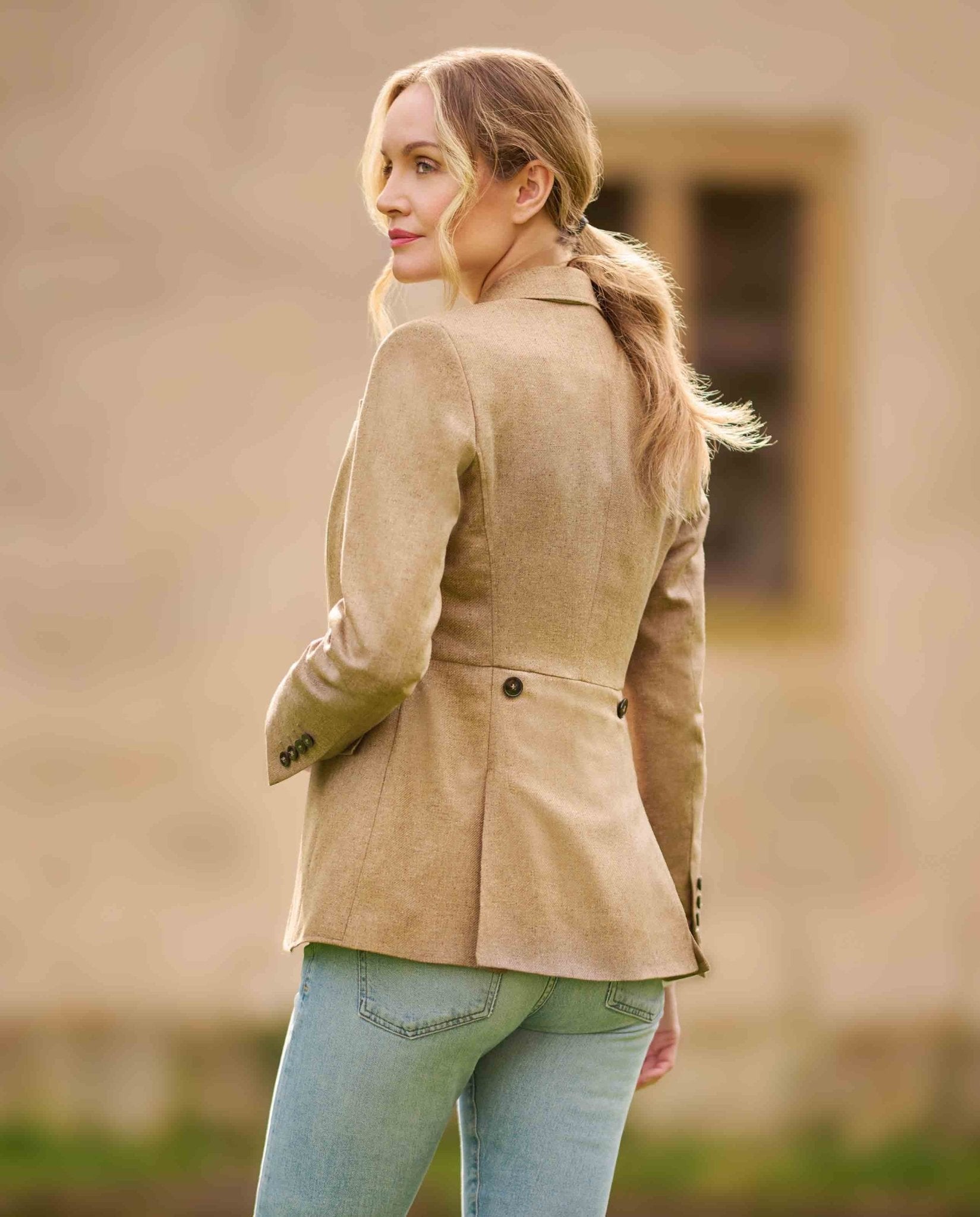 Damen Seidenblazer ,,Carola'' in sand - Wellington of Bilmore