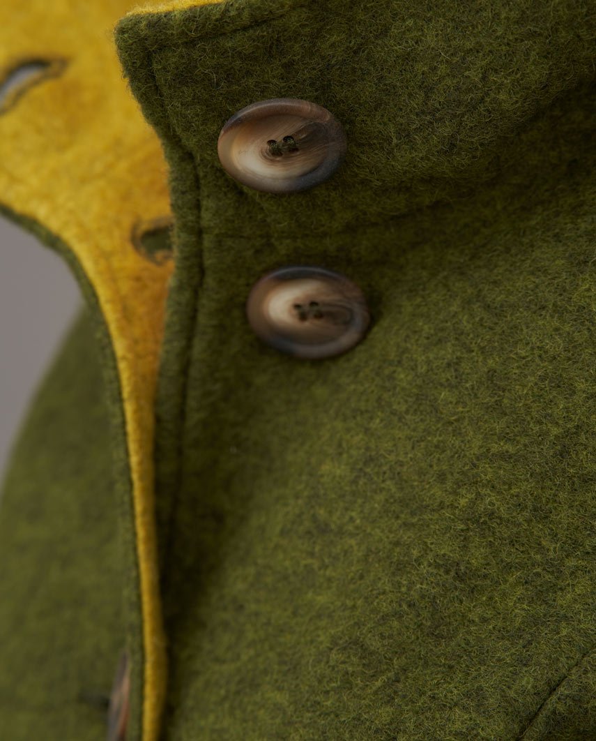 Damen-Walkmantel „Cosy Sarah“ aus gekochter Wolle in Moss Green - Wellington of Bilmore