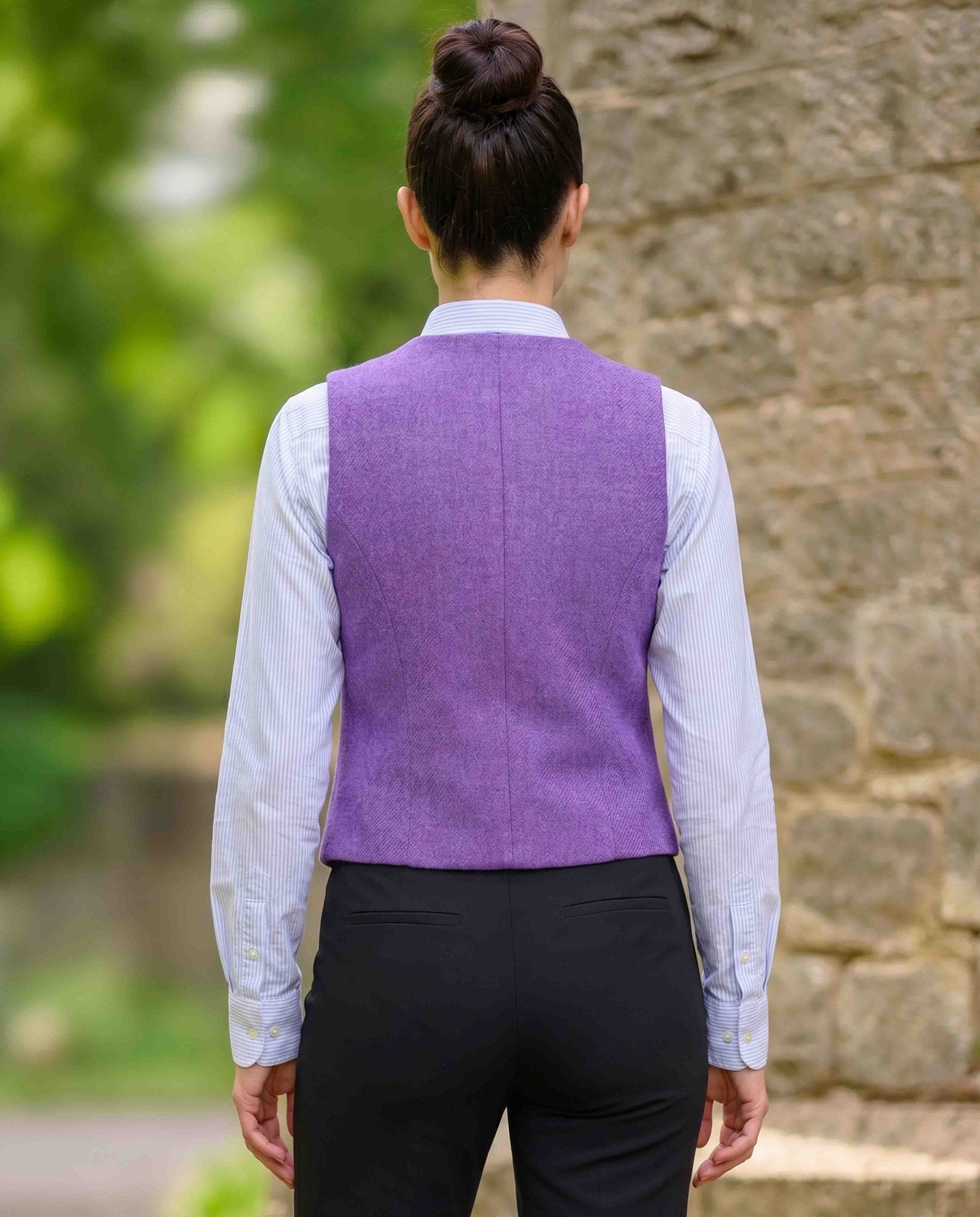 Harris Tweed Weste ''Lea'' in Lavendel - Wellington of Bilmore