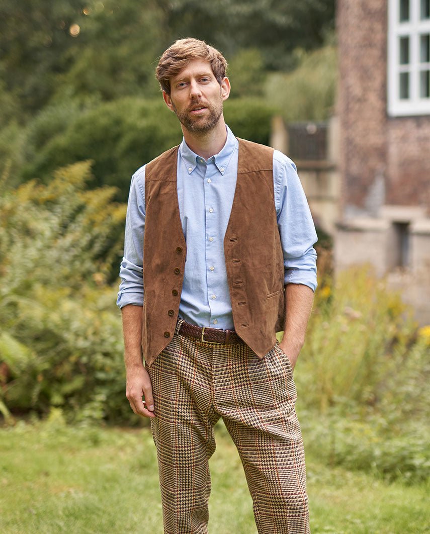 Herren Lederweste ”Tailor” aus super softem Ziegenvelours in mud - Wellington of Bilmore