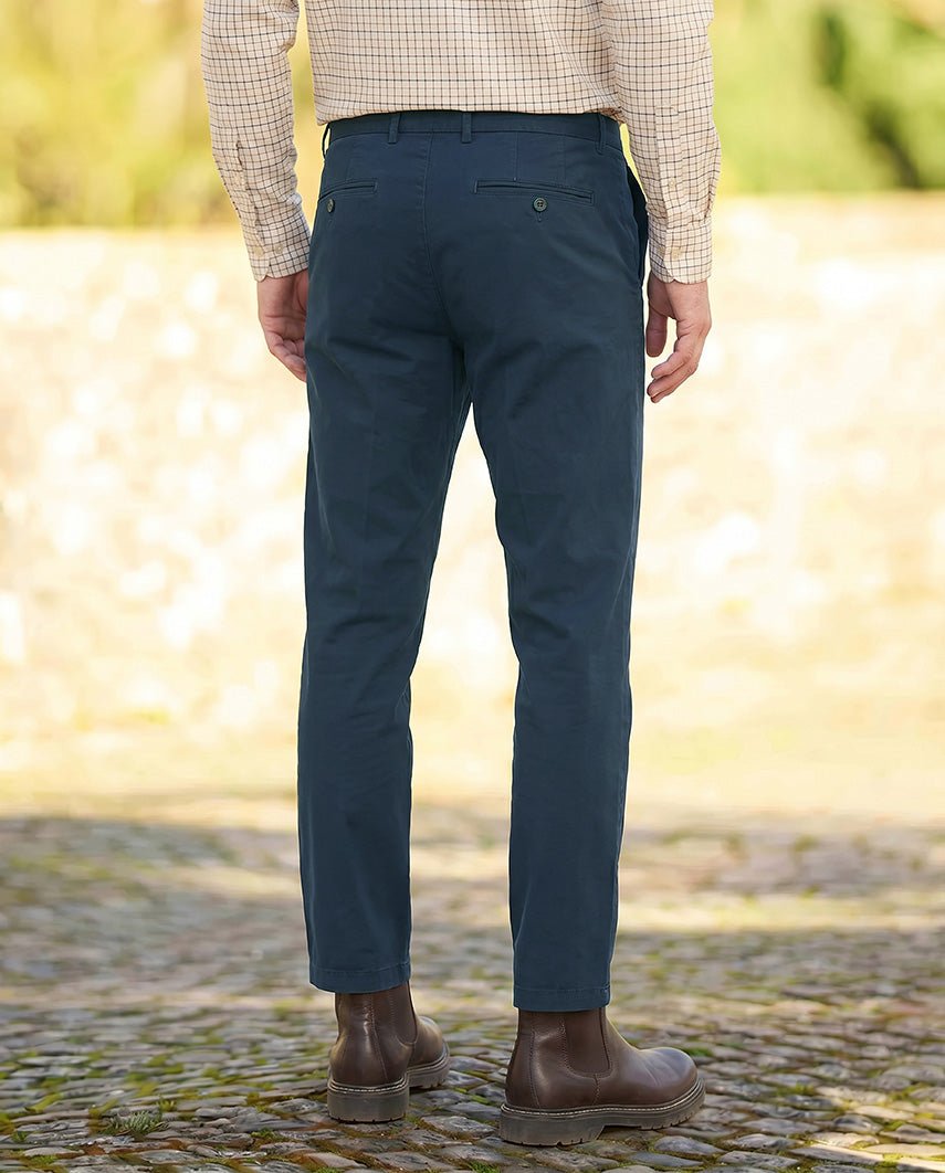 Herren-Winter-Chino ‘Mr. Jones’ in Blue – Premium Pima-Cotton - Wellington of Bilmore