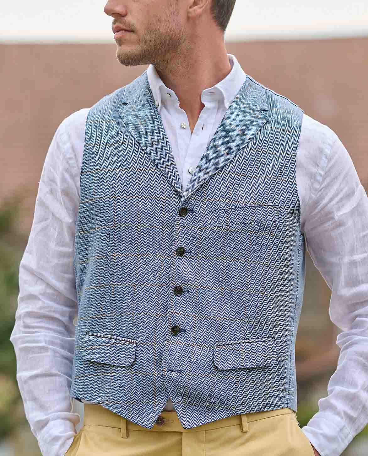 Sommerweste ''Wales'' aus reiner Seide in light blue check - Wellington of Bilmore